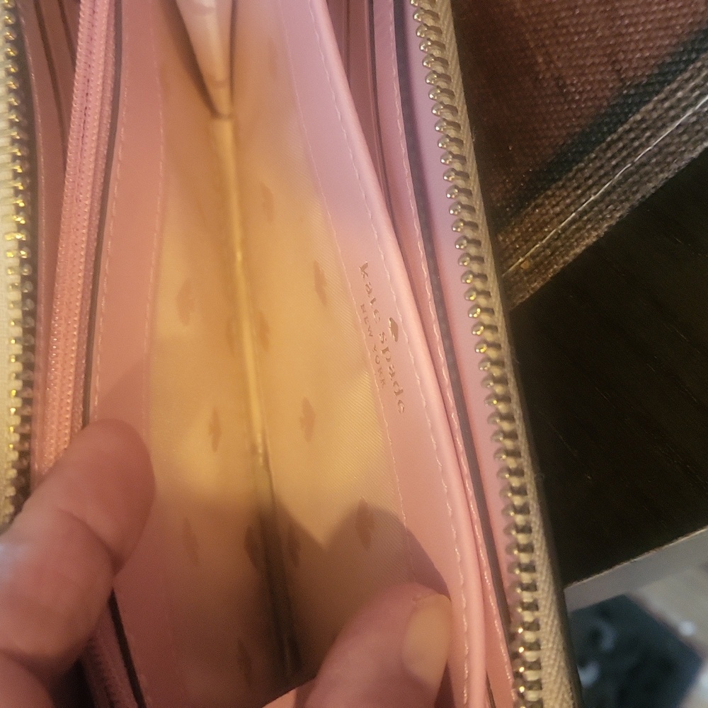 Kate Spade Wallet - Picture 6 of 8